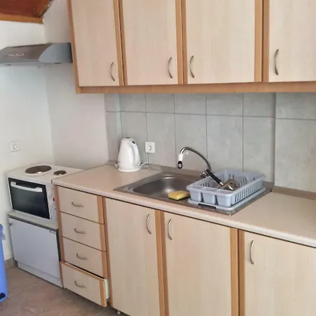 4 Seasons Apartment Lixouri