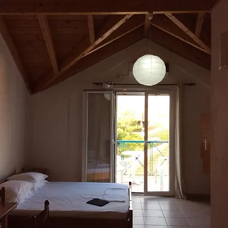 Apartment 4 Seasons Lixouri