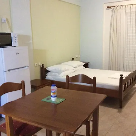 Apartment 4 Seasons Lixouri