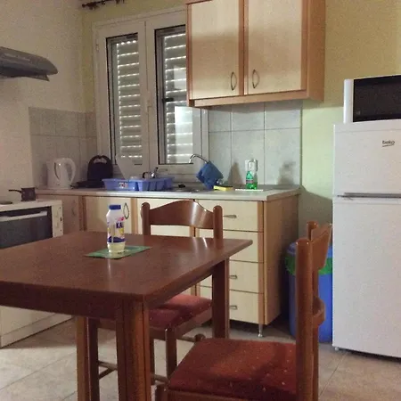 Apartment 4 Seasons Lixouri